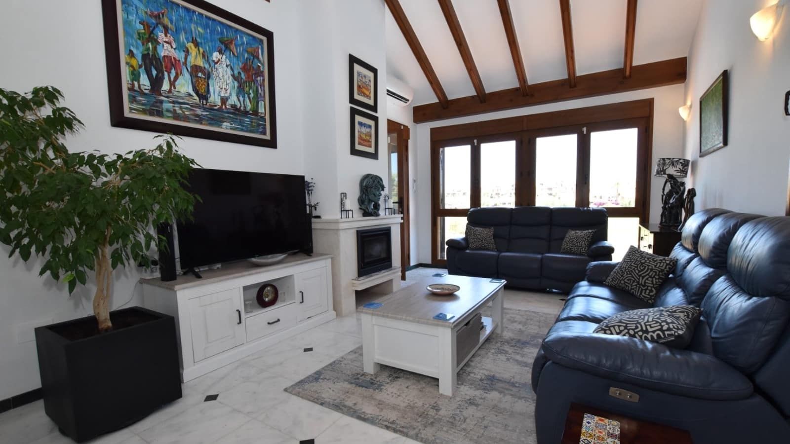 3 soverom Villa til salgs i Algorfa med svømmebasseng garasje - € 495 000 (Ref: 9865541)
