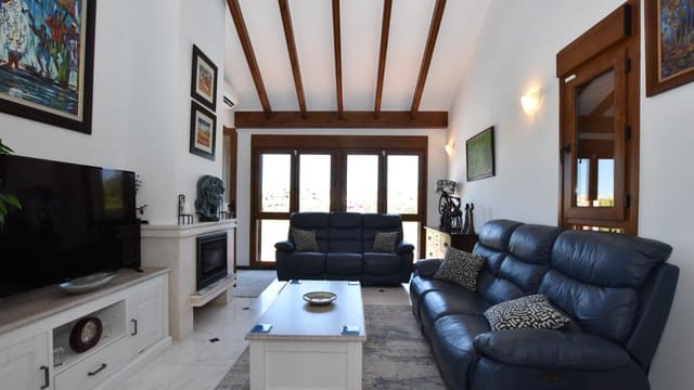 3 soverom Villa til salgs i Algorfa med svømmebasseng garasje - € 495 000 (Ref: 9865541)