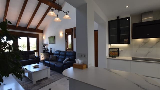 3 soverom Villa til salgs i Algorfa med svømmebasseng garasje - € 495 000 (Ref: 9865541)