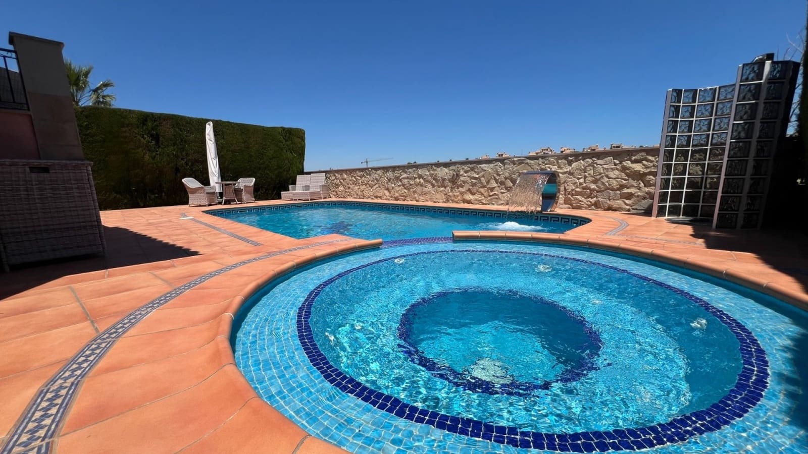 3 soverom Villa til salgs i Algorfa med svømmebasseng garasje - € 495 000 (Ref: 9865541)