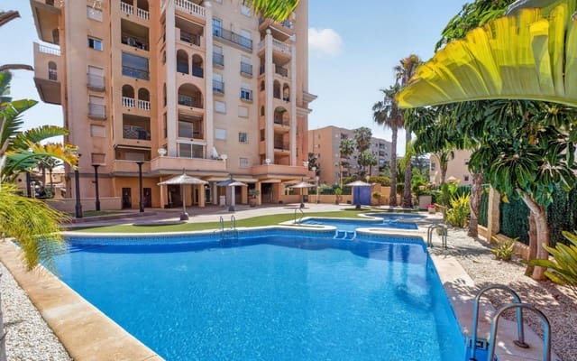 2 soverom Leilighet til salgs i Torrevieja med svømmebasseng - € 255 000 (Ref: 9865944)