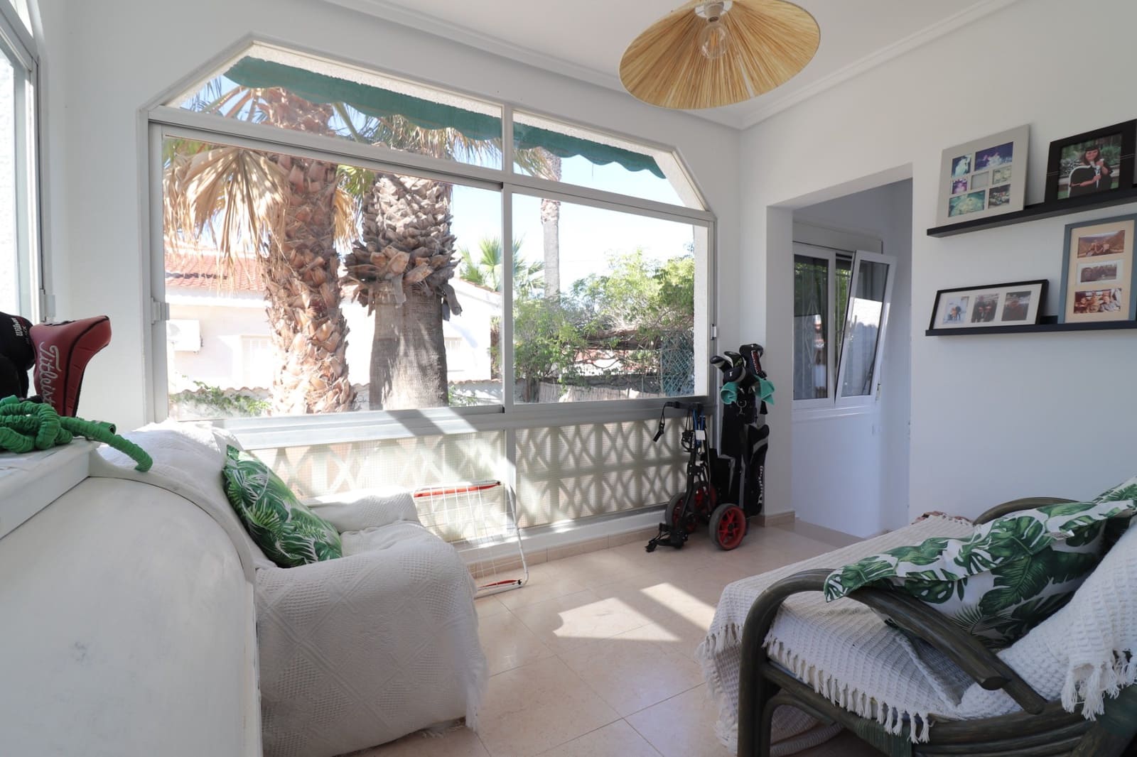 Chalet de 3 habitaciones en Ciudad Quesada en venta con piscina - 425.000 € (Ref: 9867321)