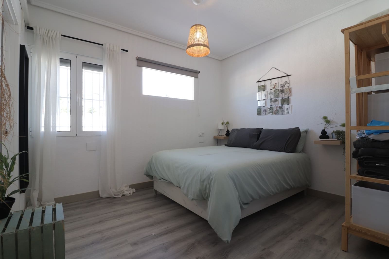 Chalet de 3 habitaciones en Ciudad Quesada en venta con piscina - 425.000 € (Ref: 9867321)
