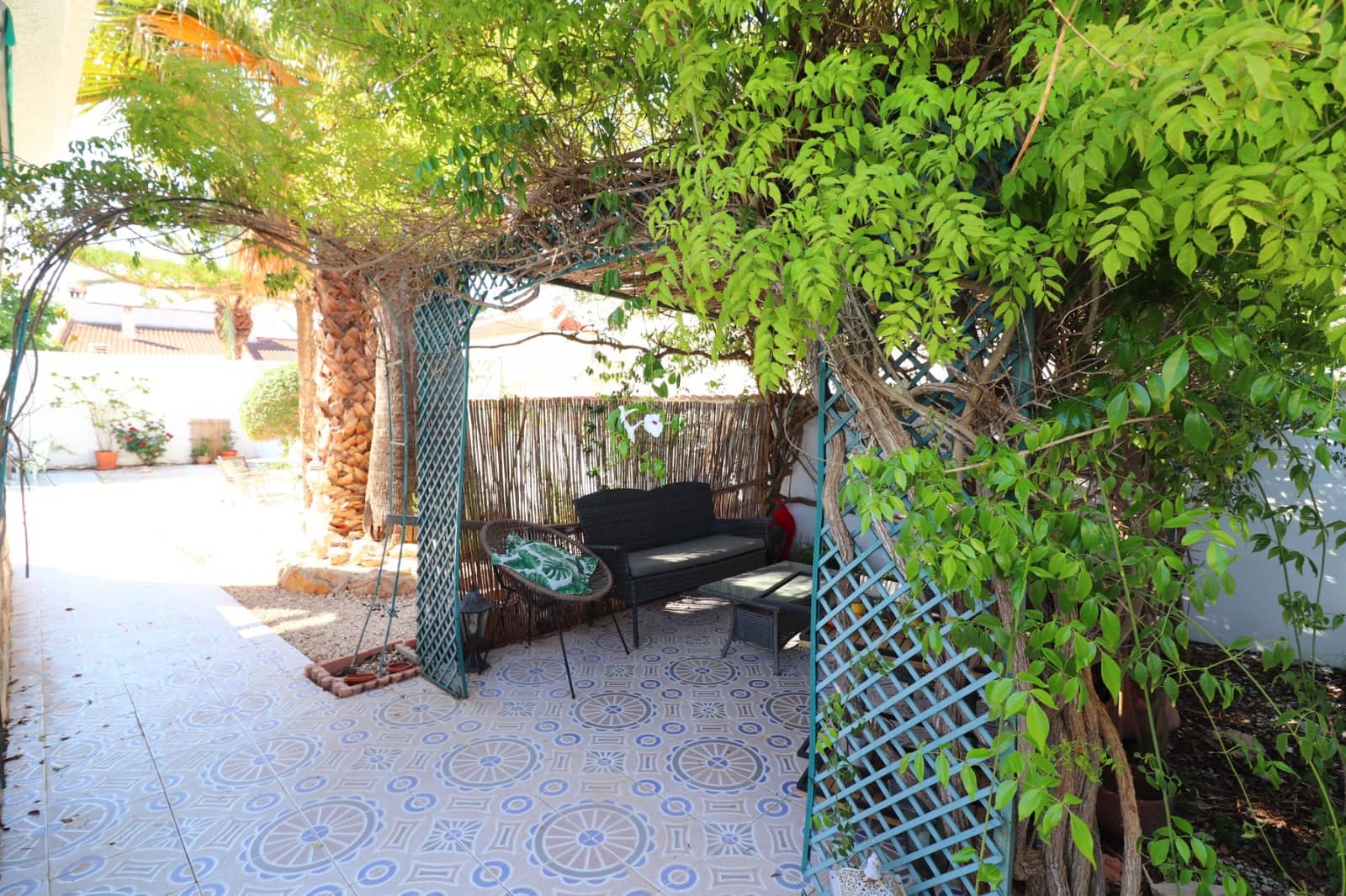 Chalet de 3 habitaciones en Ciudad Quesada en venta con piscina - 425.000 € (Ref: 9867321)
