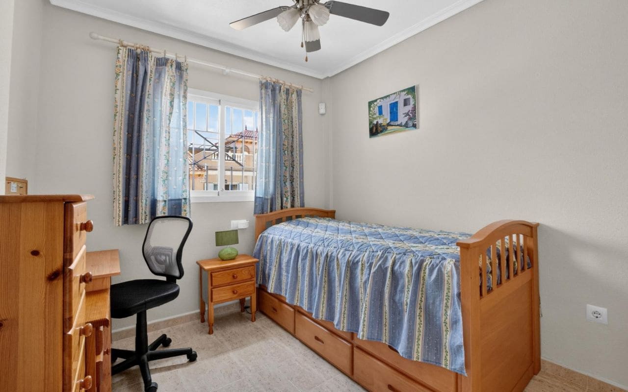 2 soverom Hus til salgs i Playa Flamenca med svømmebasseng - € 309 000 (Ref: 9872541)
