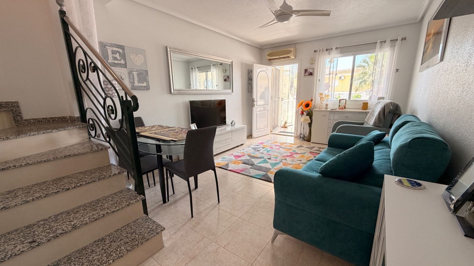 2 soverom Hus til salgs i Ciudad Quesada med svømmebasseng - € 180 000 (Ref: 9877254)