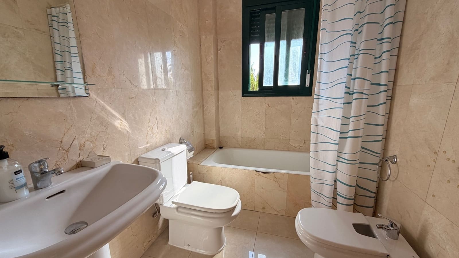 2 bedroom Apartment for sale in Ciudad Quesada with pool - € 229,999 (Ref: 9879547)