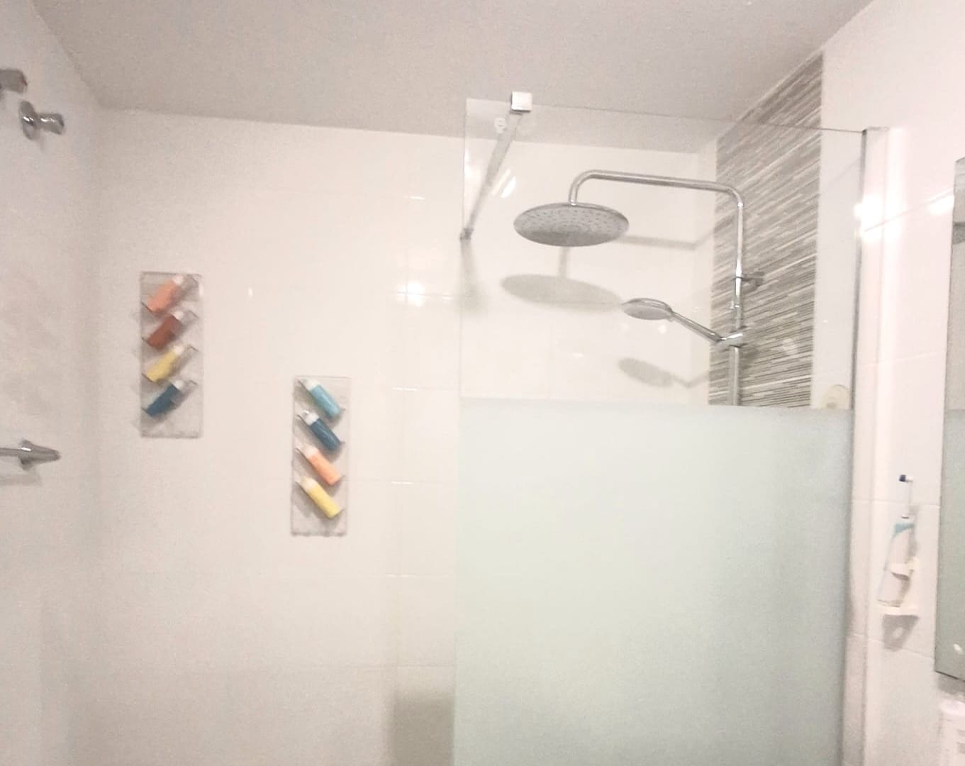 2 soverom Leilighet til salgs i Entre Naranjos med svømmebasseng - € 132 000 (Ref: 9883591)