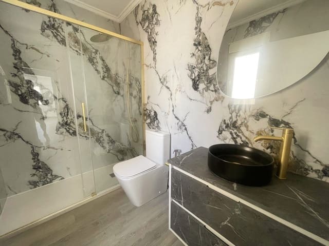 Bungalow de 3 habitaciones en Ciudad Quesada, Rojales en venta con piscina - 249.000 € (Ref: 9899761)