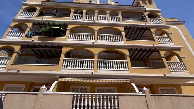 2 Zimmer Apartment zu verkaufen in Algorfa mit Pool - 138.500 € (Ref: 9913452)