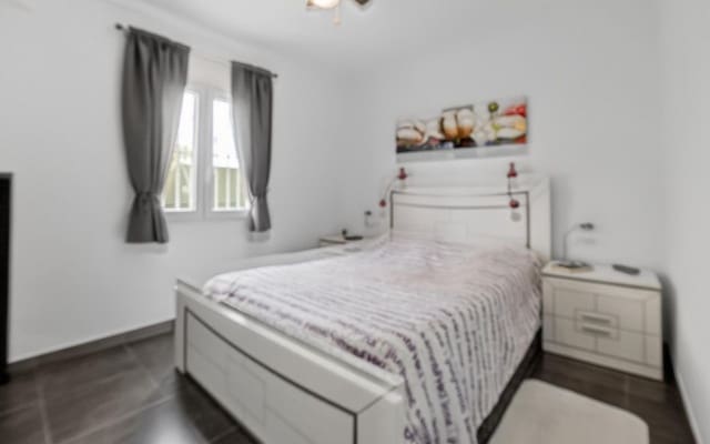 3 sypialnia Willa na sprzedaż w Orihuela Costa, Orihuela z basenem garażem - 575 000 € (Ref: 9913771)