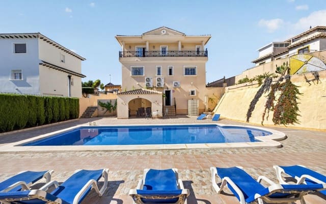 6 soverom Villa til salgs i La Zenia, Orihuela med svømmebasseng garasje - € 839 000 (Ref: 9919010)