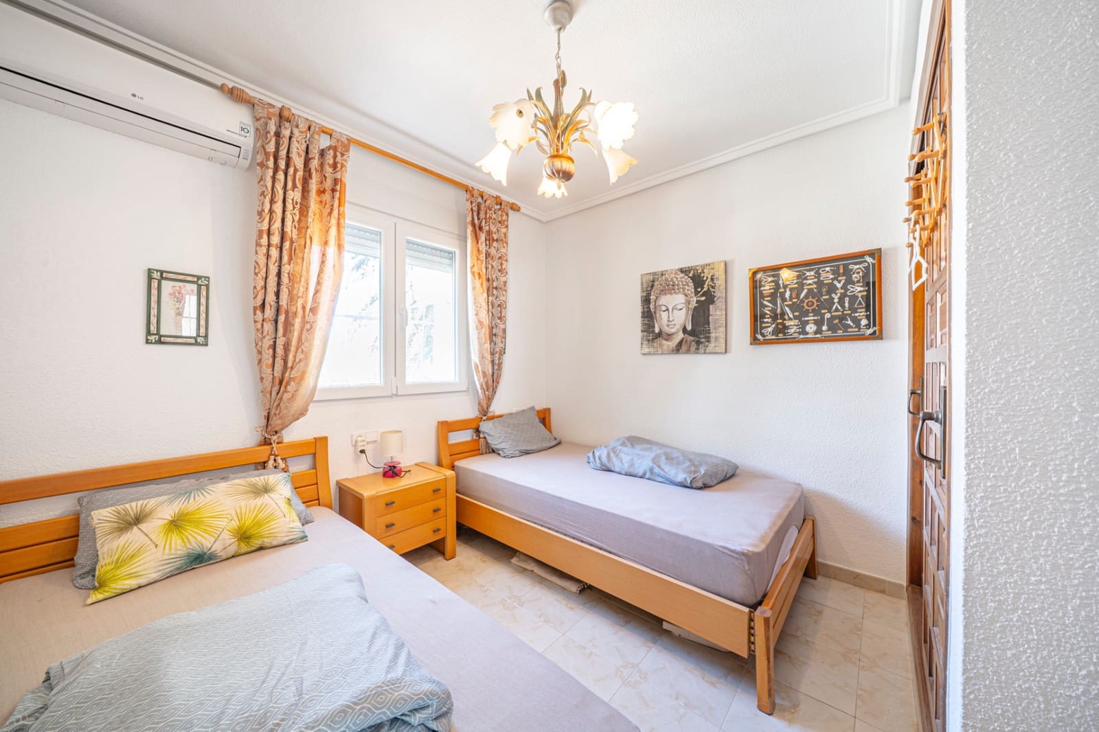 3 soveværelse Villa til salg i Ciudad Quesada med swimmingpool - € 550.000 (Ref: 9922730)