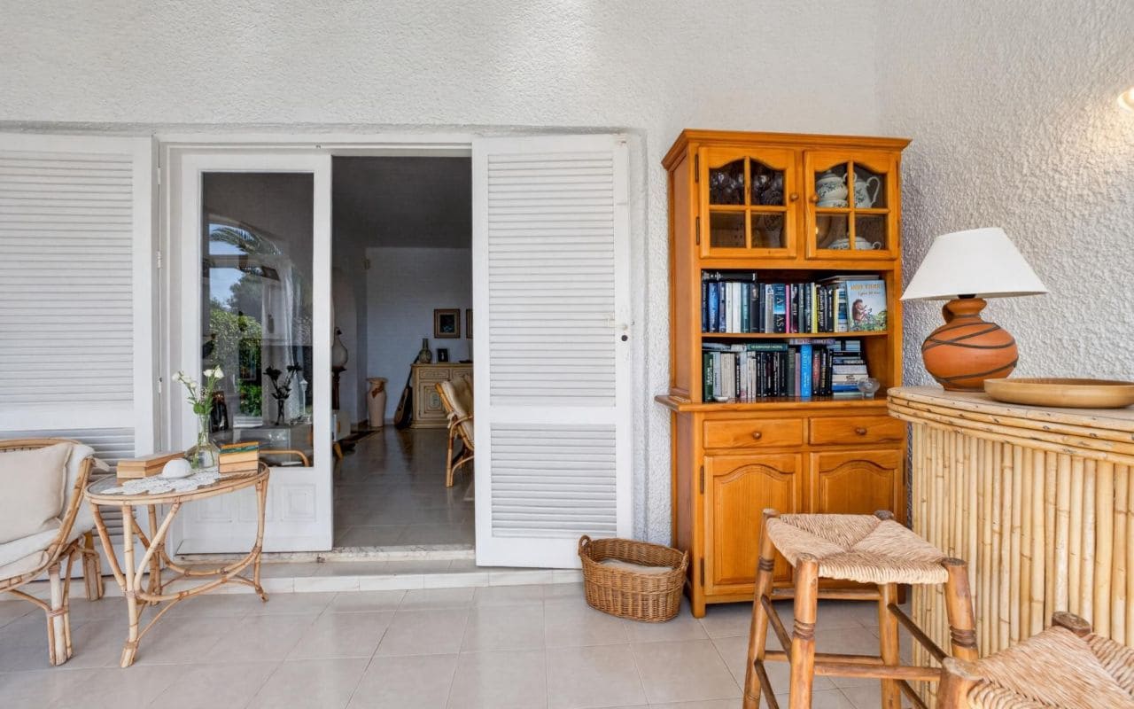 3 sovrum Villa till salu i Torrevieja med pool - 499 000 € (Ref: 9938713)
