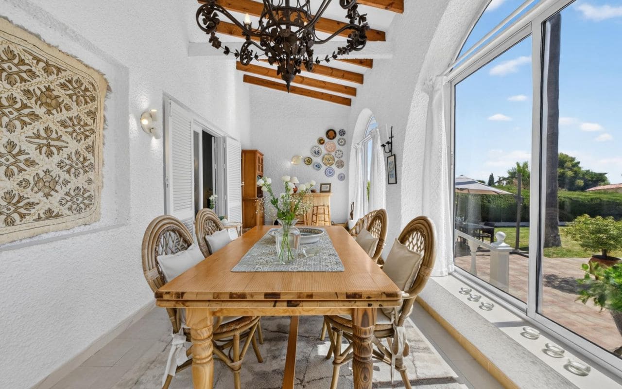 3 sovrum Villa till salu i Torrevieja med pool - 499 000 € (Ref: 9938713)