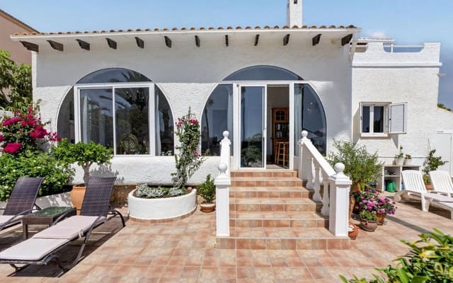 3 sovrum Villa till salu i Torrevieja med pool - 499 000 € (Ref: 9938713)