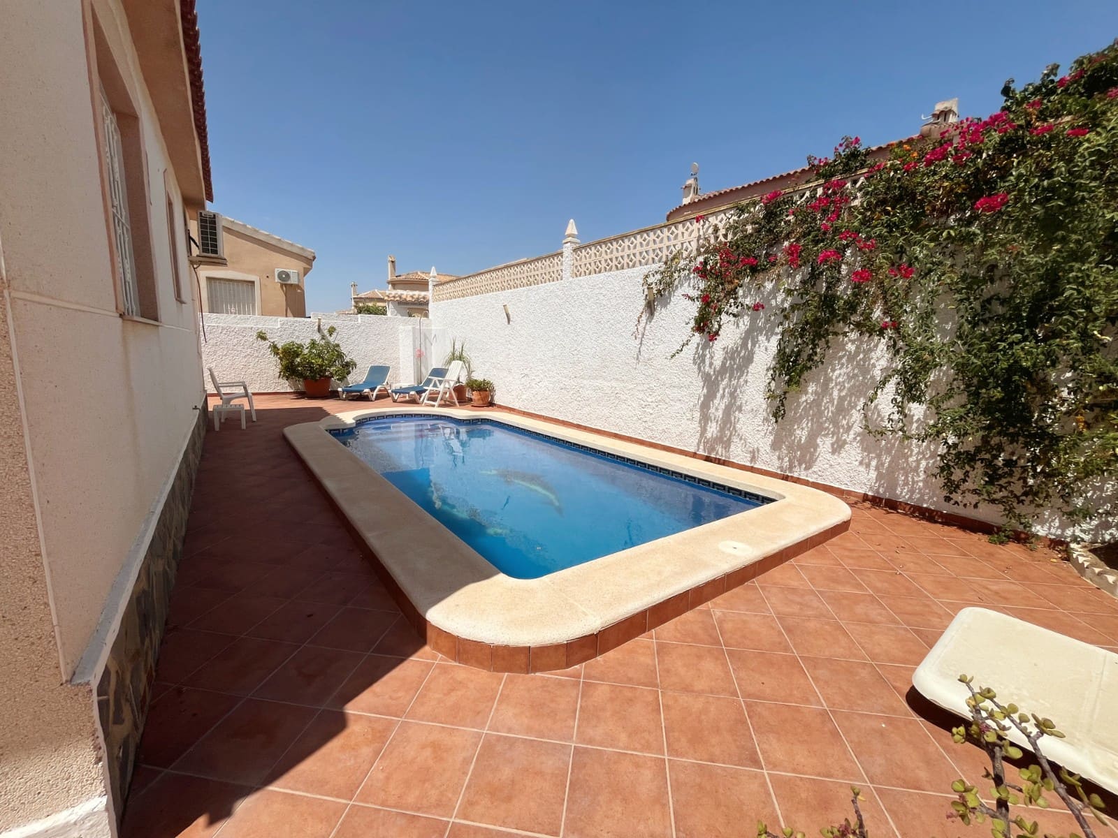 2 soveværelse Villa til salg i Ciudad Quesada med swimmingpool - € 285.000 (Ref: 9940850)