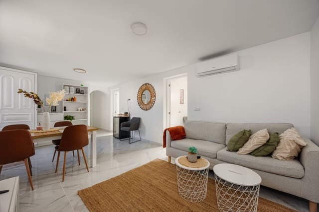 5 soverom Villa til salgs i Ciudad Quesada, Rojales med svømmebasseng garasje - € 590 000 (Ref: 9941199)