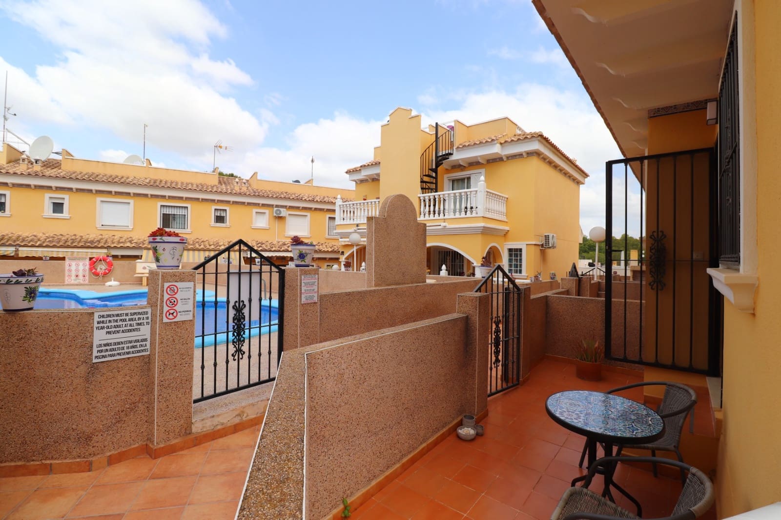 2 sovrum Hus till salu i Algorfa med pool garage - 174 950 € (Ref: 9950194)