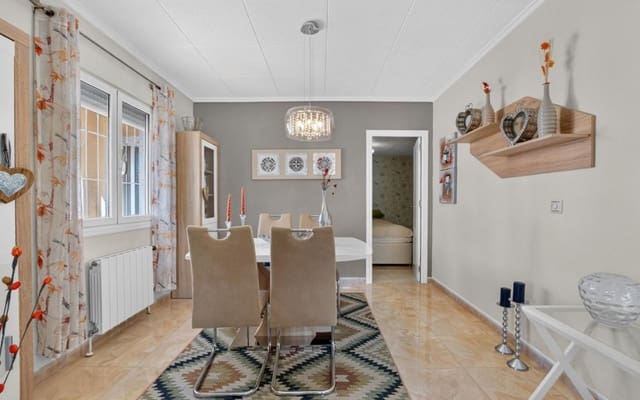 3 chambre Villa/Maison à vendre à Torrevieja avec piscine garage - 359 000 € (Ref: 9950514)