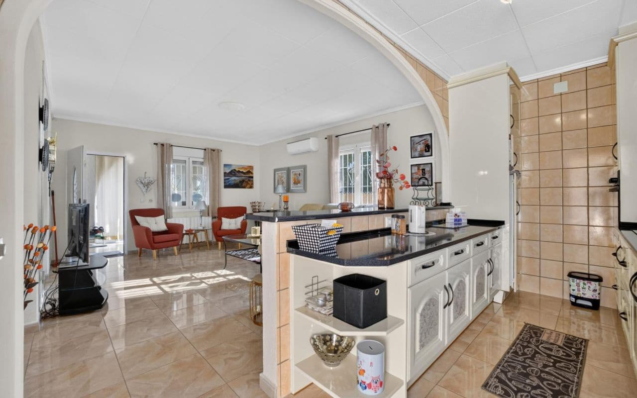 3 chambre Villa/Maison à vendre à Torrevieja avec piscine garage - 359 000 € (Ref: 9950514)