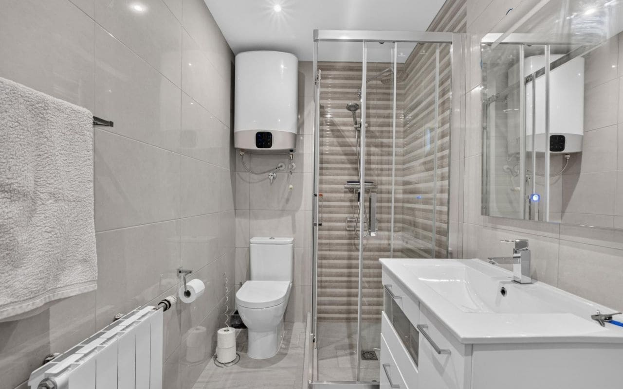 3 chambre Villa/Maison à vendre à Torrevieja avec piscine garage - 359 000 € (Ref: 9950514)