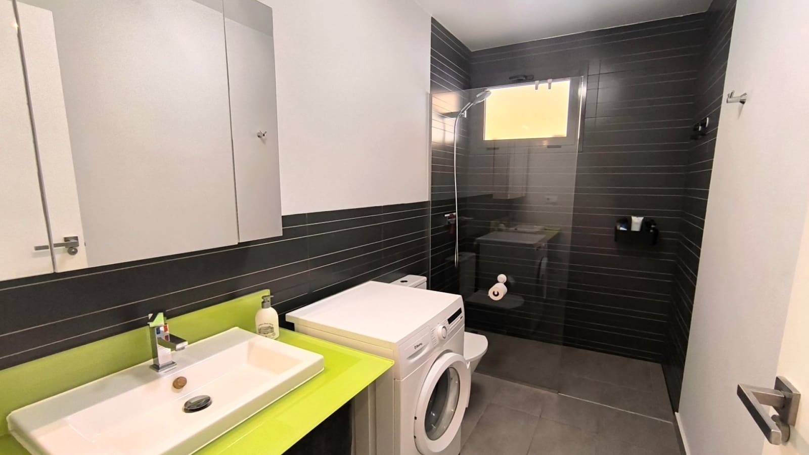 3 makuuhuone Paritalo myytävänä paikassa Algorfa mukana uima-altaan - 325 000 € (Ref: 9950515)