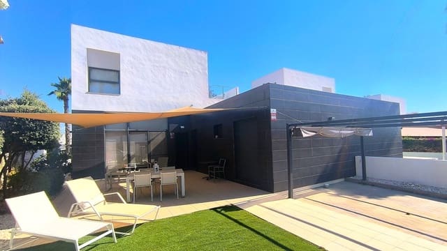 3 bedroom Semi-detached Villa for sale in Algorfa with pool - € 325,000 (Ref: 9950515)
