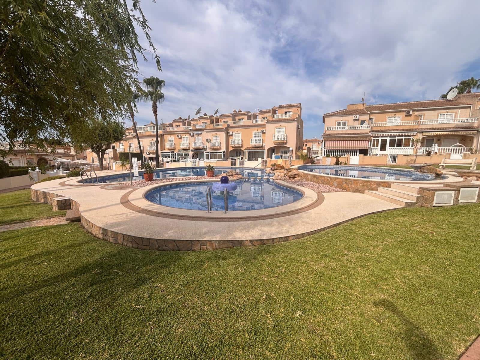3 slaapkamer Huis te koop in Ciudad Quesada met zwembad - € 259.995 (Ref: 9952911)