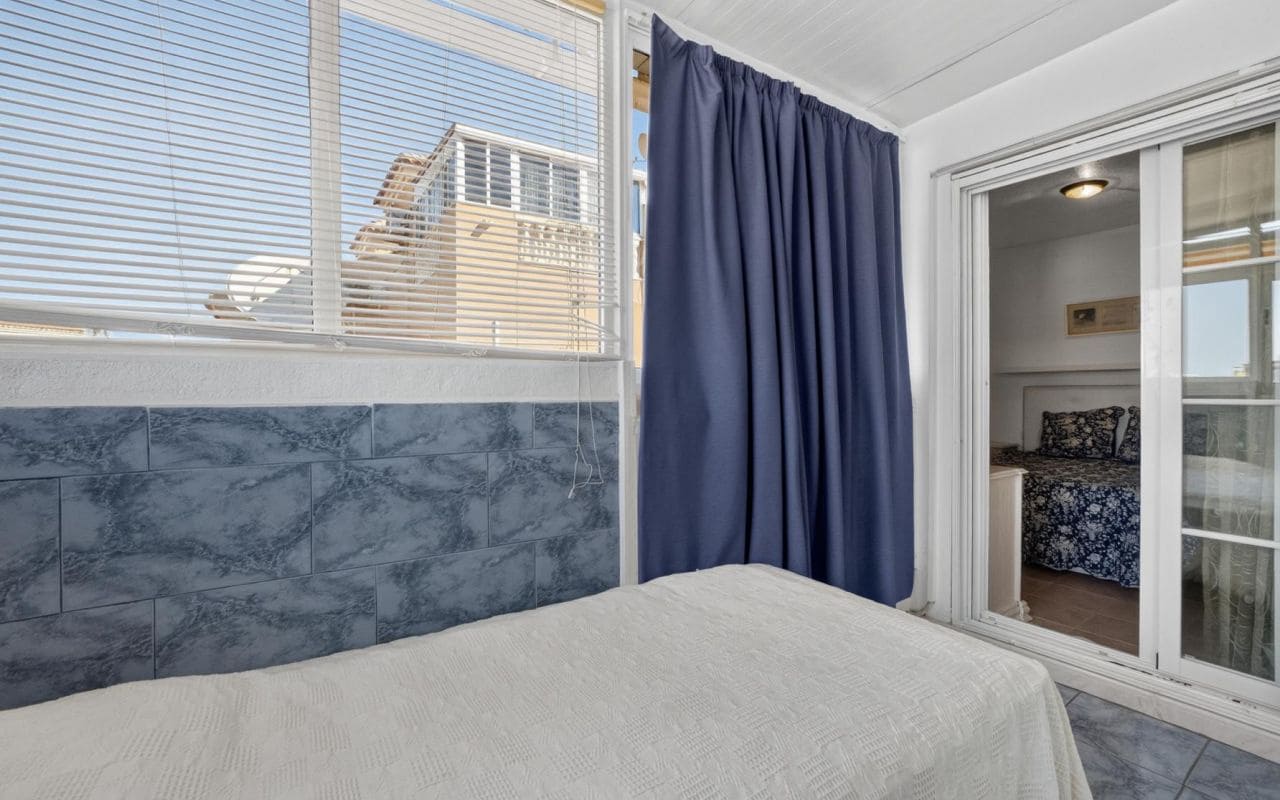 2 soveværelse Rækkehus til salg i Torrevieja med swimmingpool - € 189.000 (Ref: 9953075)