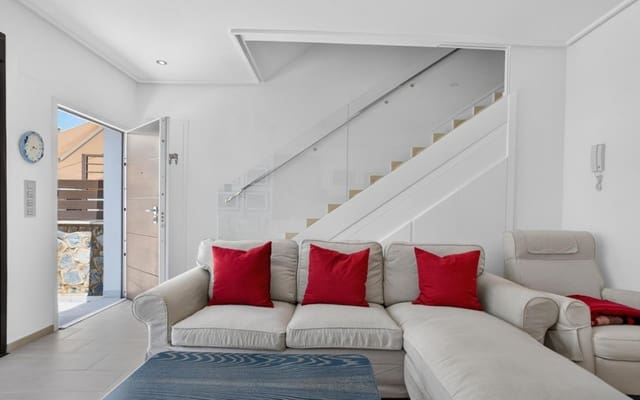 3 slaapkamer Huis te koop in Torrevieja met zwembad - € 323.000 (Ref: 9953246)