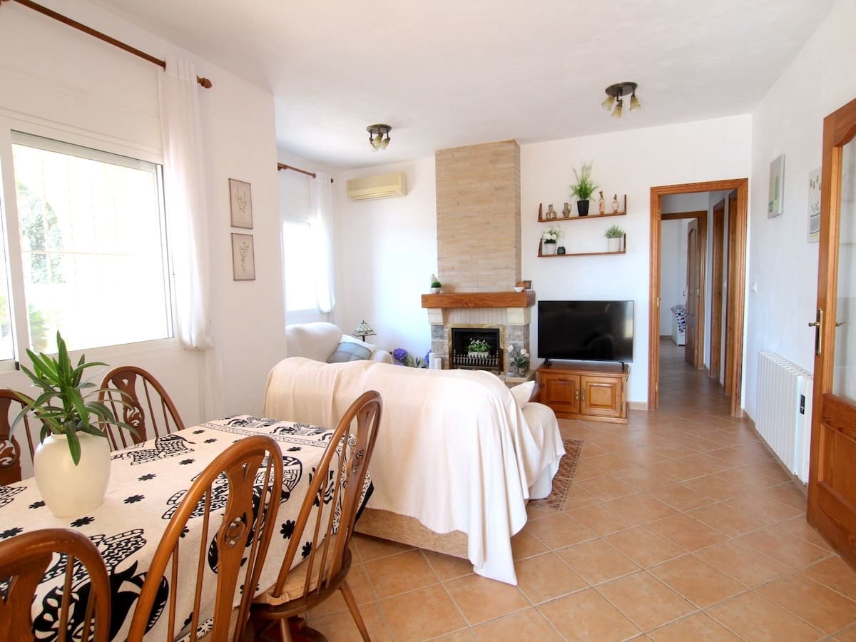 3 chambre Villa/Maison à vendre à Dolores avec piscine garage - 375 000 € (Ref: 9953363)