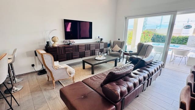 2 soverom Villa til salgs i Algorfa med svømmebasseng - € 540 000 (Ref: 9954543)