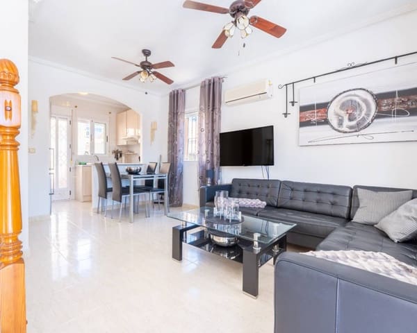 3 makuuhuone Huvila myytävänä paikassa Playa Flamenca, Orihuela mukana uima-altaan - 330 000 € (Ref: 9958558)