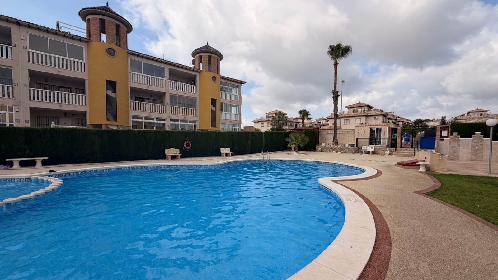 2 quarto Apartamento para venda em Villamartin com piscina - 145 000 € (Ref: 9961192)