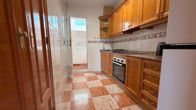 2 soverom Leilighet til salgs i Villamartin, Orihuela med svømmebasseng - € 145 000 (Ref: 9961192)