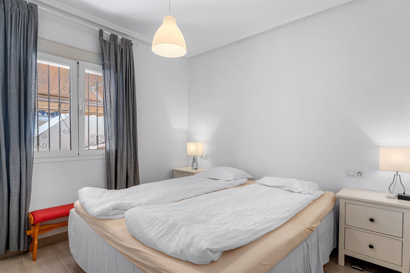 2 makuuhuone Bungalow myytävänä paikassa Ciudad Quesada mukana uima-altaan - 185 000 € (Ref: 9964016)