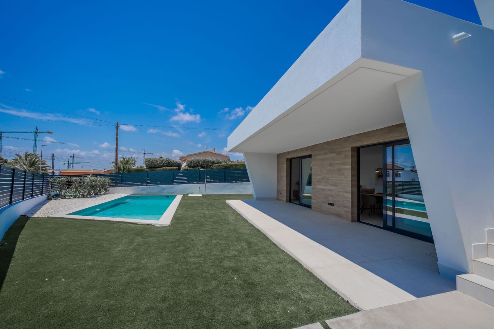 3 soveværelse Villa til salg i Ciudad Quesada med swimmingpool - € 690.000 (Ref: 9964318)