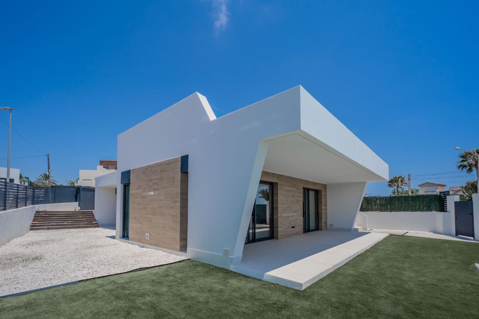 3 soveværelse Villa til salg i Ciudad Quesada med swimmingpool - € 690.000 (Ref: 9964318)