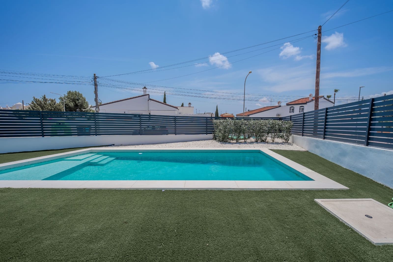 3 soveværelse Villa til salg i Ciudad Quesada med swimmingpool - € 690.000 (Ref: 9964318)