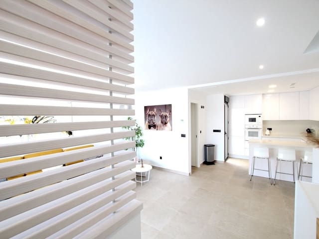 3 soveværelse Villa til salg i Benijófar med swimmingpool - € 360.000 (Ref: 9965565)