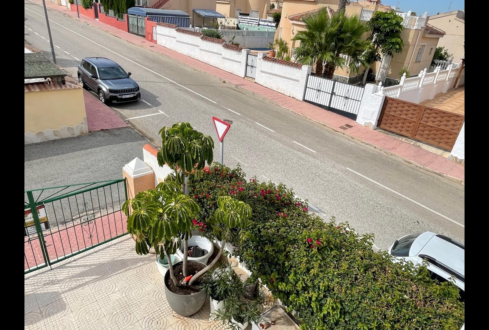 2 soverom Kjedet enebolig til salgs i Ciudad Quesada med svømmebasseng - € 220 000 (Ref: 9968856)