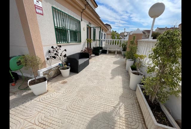2 soverom Kjedet enebolig til salgs i Ciudad Quesada, Rojales med svømmebasseng - € 220 000 (Ref: 9968856)