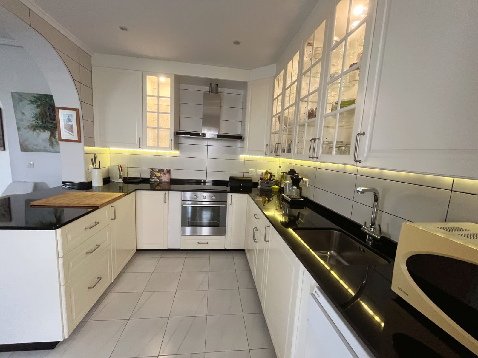 4 bedroom Villa for sale in Ciudad Quesada with pool garage - € 625,000 (Ref: 9971505)