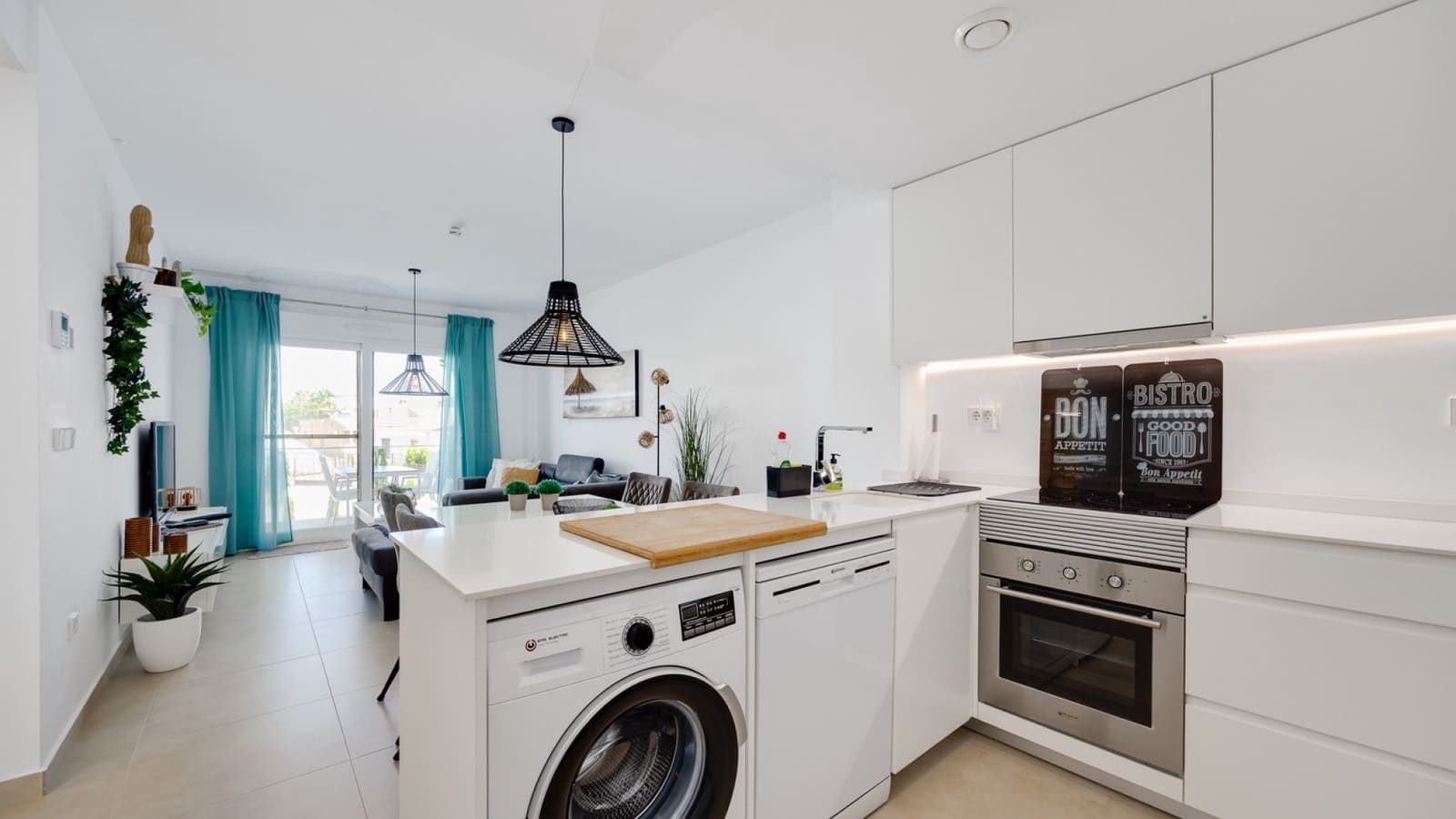 Apartamento de 2 habitaciones en Pilar de la Horadada en venta con piscina - 259.950 € (Ref: 9971753)