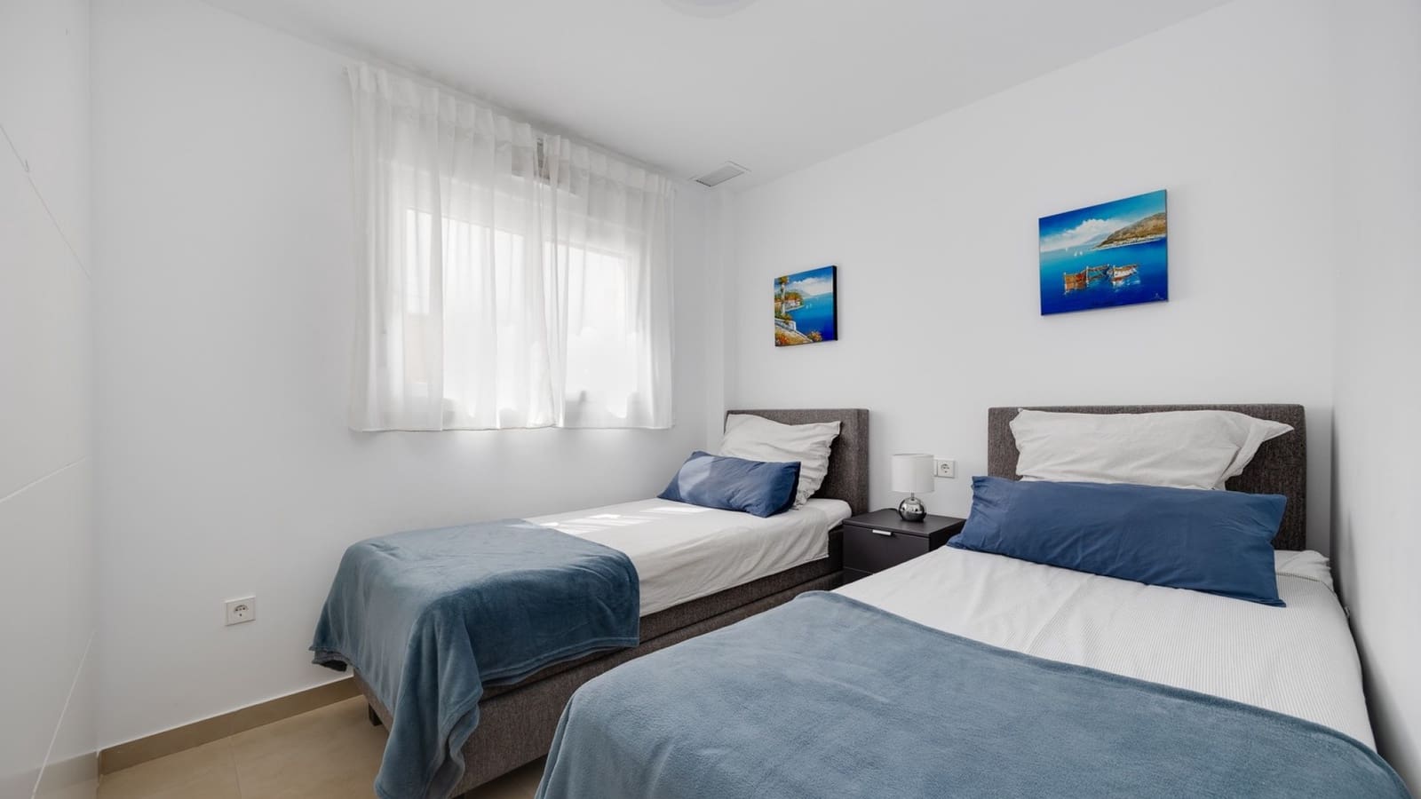 Apartamento de 2 habitaciones en Pilar de la Horadada en venta con piscina - 259.950 € (Ref: 9971753)