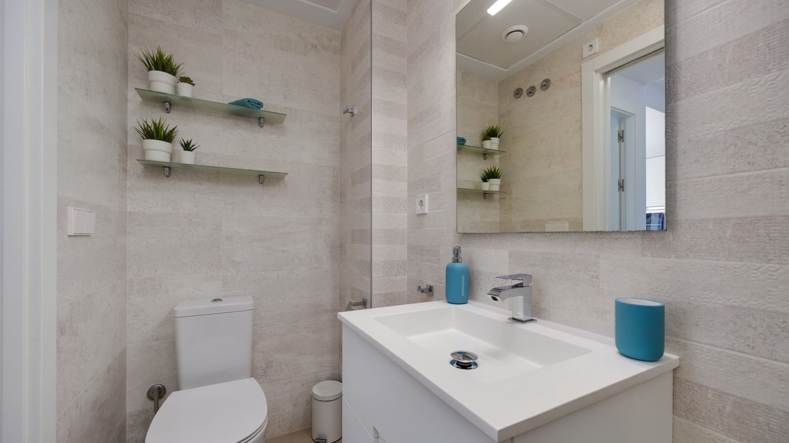 Apartamento de 2 habitaciones en Pilar de la Horadada en venta con piscina - 259.950 € (Ref: 9971753)