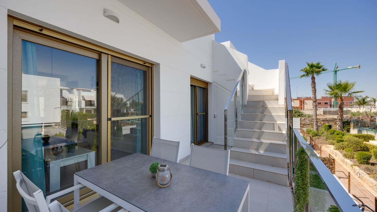 Apartamento de 2 habitaciones en Pilar de la Horadada en venta con piscina - 259.950 € (Ref: 9971753)