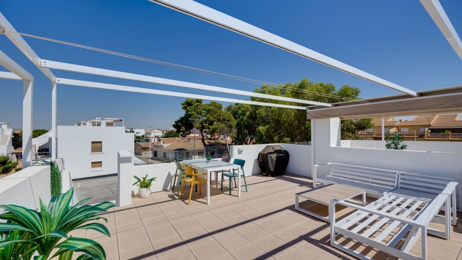 Apartamento de 2 habitaciones en Pilar de la Horadada en venta con piscina - 259.950 € (Ref: 9971753)