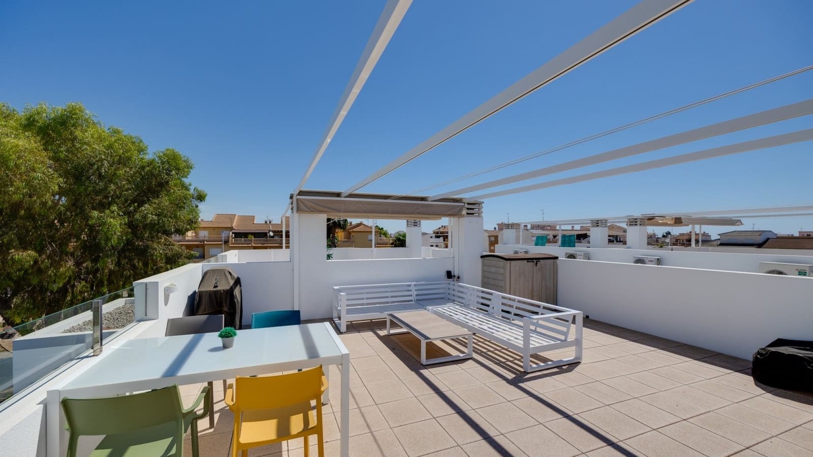 Apartamento de 2 habitaciones en Pilar de la Horadada en venta con piscina - 259.950 € (Ref: 9971753)